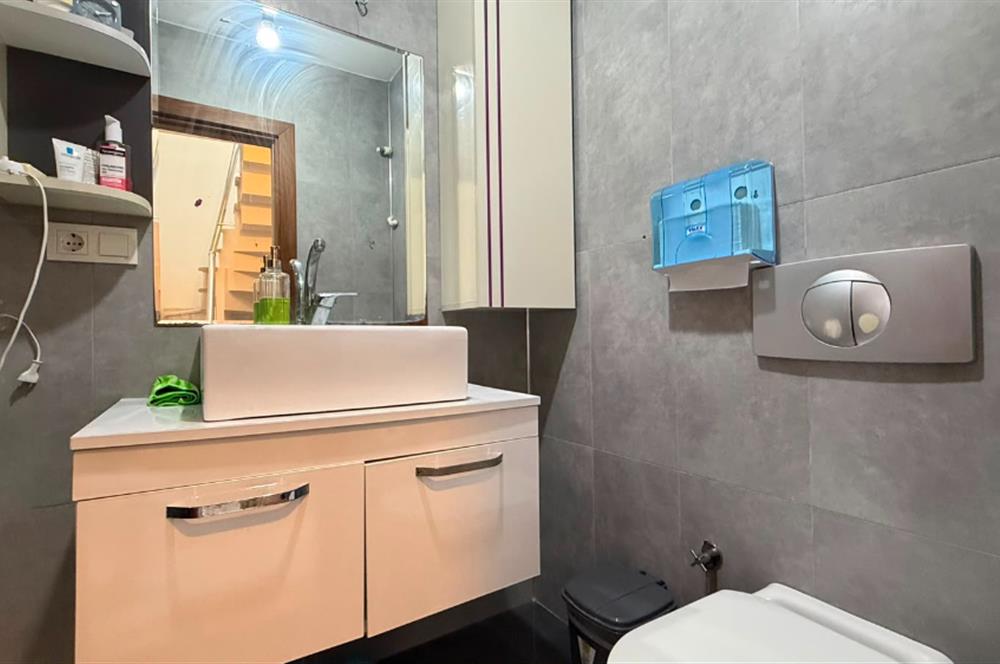 Zekeriyaköy Basın Yayın Sitesi'nde Kiralık Villa 