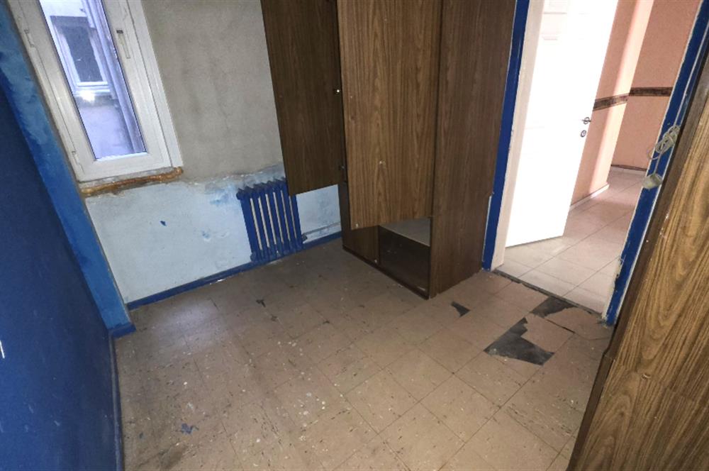 ŞİŞLİ KAZIM ORBAY CADDESİNDE KATTA TEK 3+1 150 m2