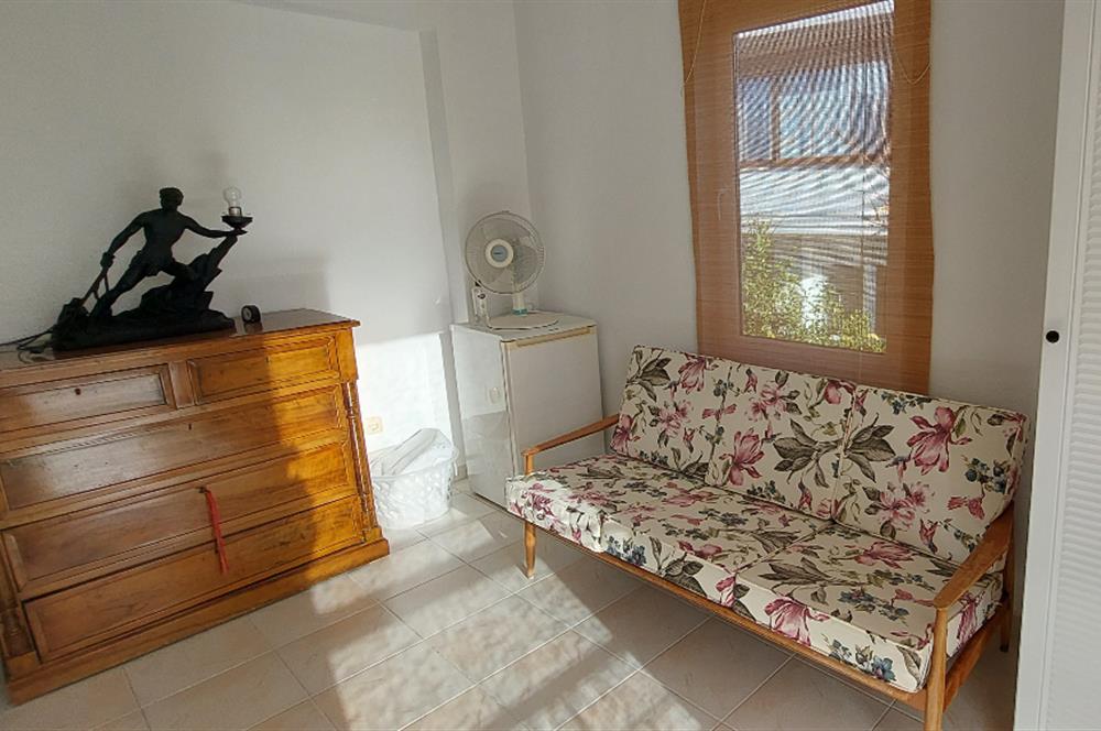 Bodrum-Adabükü'nde özel plajlı yaz dönemi kiralık dubleks daire