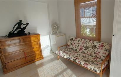 Bodrum-Adabükü'nde özel plajlı yaz dönemi kiralık dubleks daire