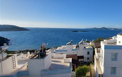 Bodrum-Adabükü'nde özel plajlı yaz dönemi kiralık dubleks daire