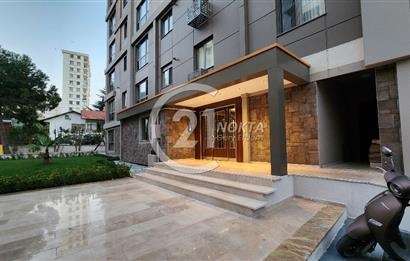 ŞENESENEVLERDE GÜVENLİKLİ 2 YILLIK SİTEDE 2+1 NET 47 M2