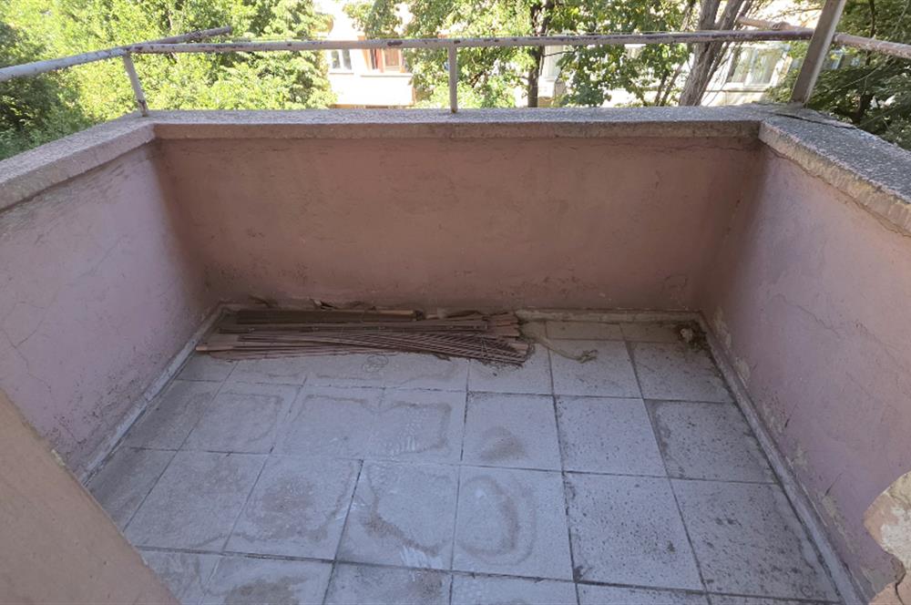 ŞİŞLİ KAZIM ORBAY CADDESİNDE KATTA TEK 3+1 150 m2