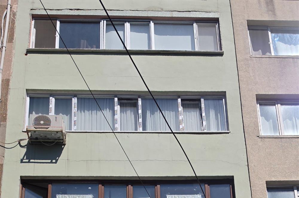 ŞİŞLİ KAZIM ORBAY CADDESİNDE KATTA TEK 3+1 150 m2