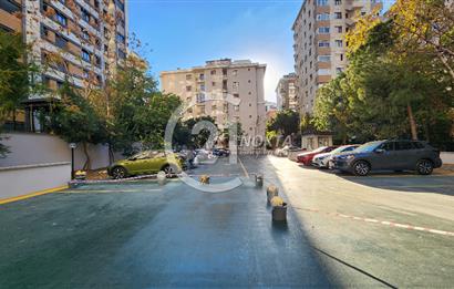 ŞENESENEVLERDE GÜVENLİKLİ 2 YILLIK SİTEDE 2+1 NET 47 M2