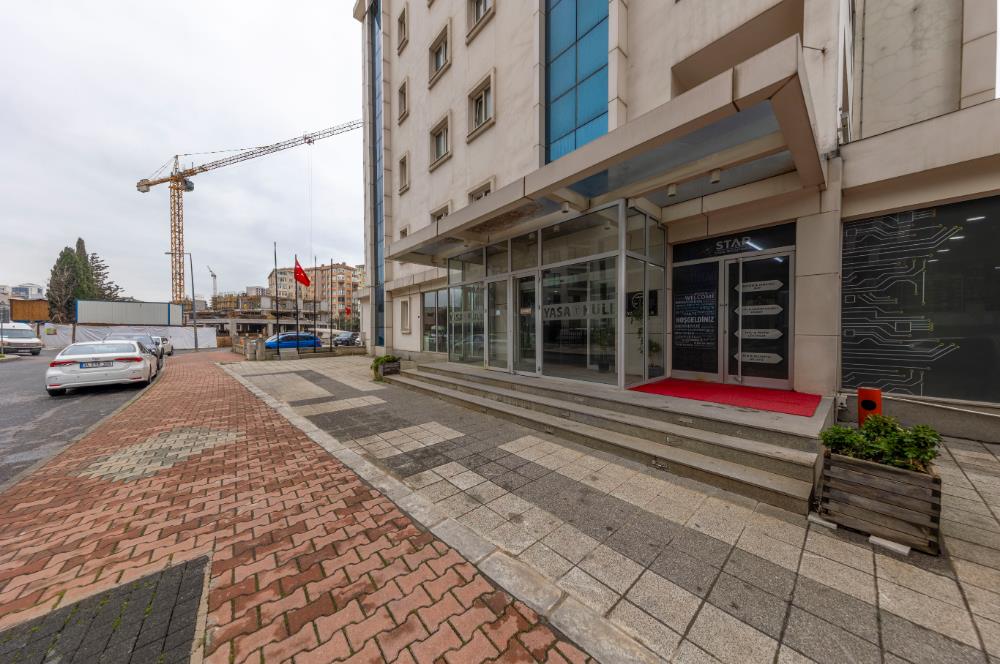 Kartal Yasa Kule'de Kiralık 350 M2 Komple Ofis Katı