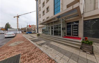 Kartal Yasa Kule'de Kiralık 350 M2 Komple Ofis Katı