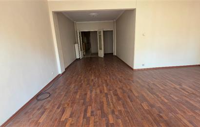 ŞİŞLİ KAZIM ORBAY CADDESİNDE KATTA TEK 3+1 150 m2