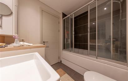 GÖKTÜRK İSTANBUL BIS SİTESİ’NDE KOMPLE EŞYALI 2+1 KİRALIK LÜKS DAİRE