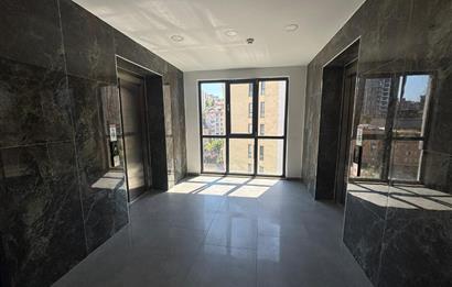 KAĞITHANE MERKEZ MEGA 2 BLOKTA 1+1 KİRALIK DAİRE
