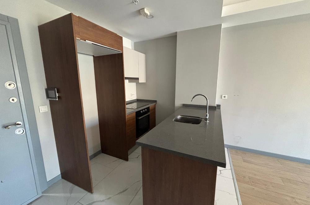 KAĞITHANE MERKEZ MEGA 2 BLOKTA 1+1 KİRALIK DAİRE