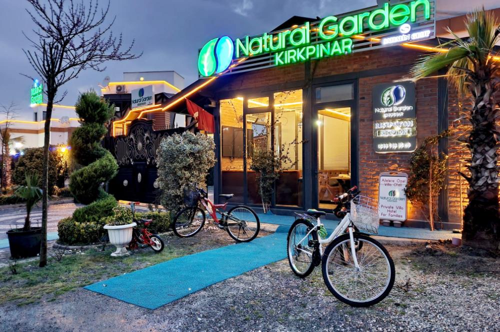 Hayalinizdeki Müstakil ve Güvenli Yaşam: Çatı Teraslı, Havuzlu Luxury Villa!