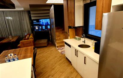 Hayalinizdeki Müstakil ve Güvenli Yaşam: Çatı Teraslı, Havuzlu Luxury Villa!