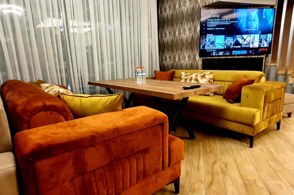 Hayalinizdeki Müstakil ve Güvenli Yaşam: Çatı Teraslı, Havuzlu Luxury Villa!