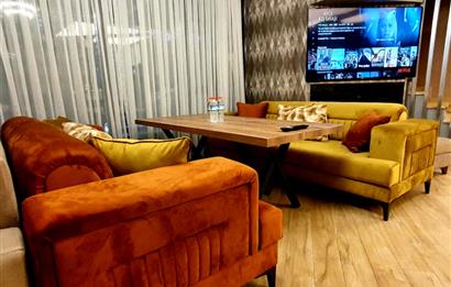 Hayalinizdeki Müstakil ve Güvenli Yaşam: Çatı Teraslı, Havuzlu Luxury Villa!