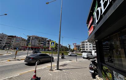 C21 BAL'dan BAHÇELİEVLER DEMİRTAŞ KAVŞAĞINDA KİRALIK DÜKKAN
