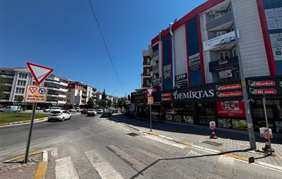 C21 BAL'dan BAHÇELİEVLER DEMİRTAŞ KAVŞAĞINDA KİRALIK DÜKKAN
