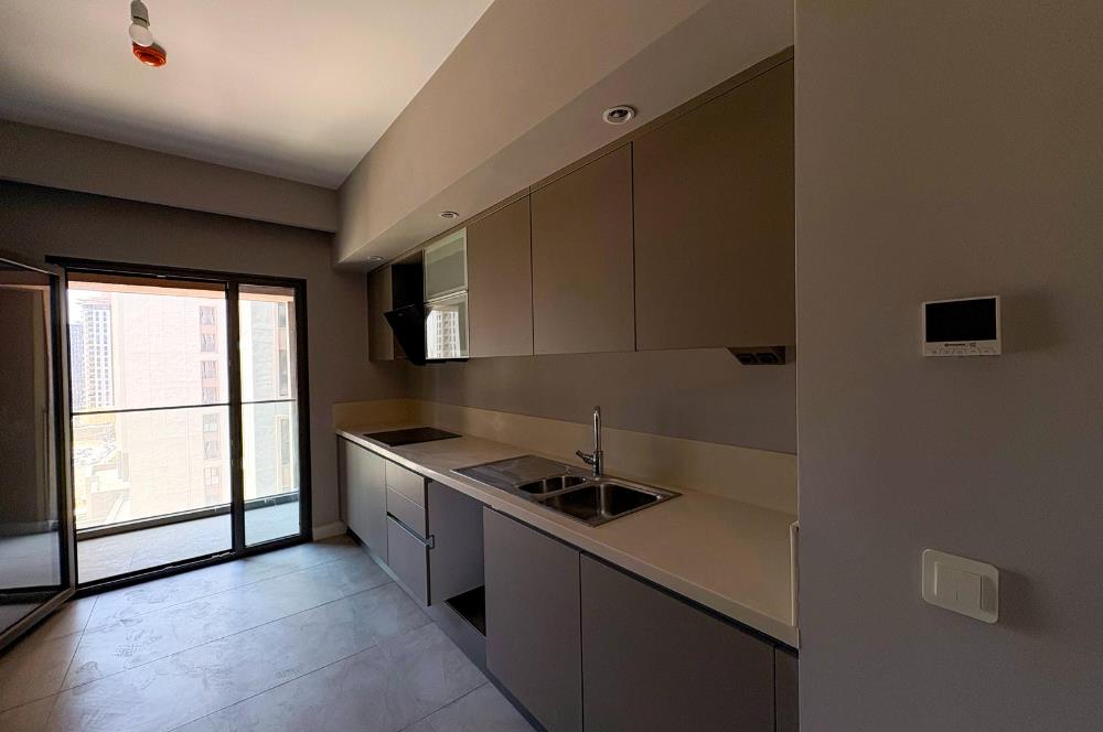 C21 ROOF'DAN YENİ FİKİRTEPE KONUTLARI 6.ETAPTA 3+1 KİRALIK DAİRE