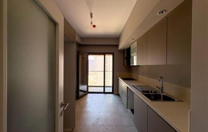 C21 ROOF'DAN YENİ FİKİRTEPE KONUTLARI 6.ETAPTA 3+1 KİRALIK DAİRE
