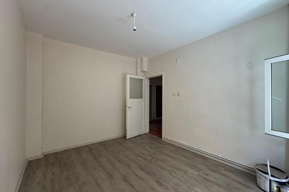TUZLA YAYLA MAHALLESİNDE GENİŞ 3+1 KİRALIK DAİRE