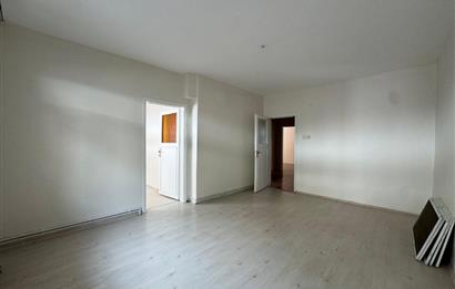 TUZLA YAYLA MAHALLESİNDE GENİŞ 3+1 KİRALIK DAİRE