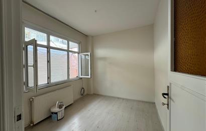 TUZLA YAYLA MAHALLESİNDE GENİŞ 3+1 KİRALIK DAİRE