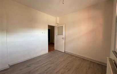 TUZLA YAYLA MAHALLESİNDE GENİŞ 3+1 KİRALIK DAİRE