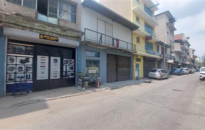 İzmir 1. Sanayi Sitesi'nde Kiralık Dükkan