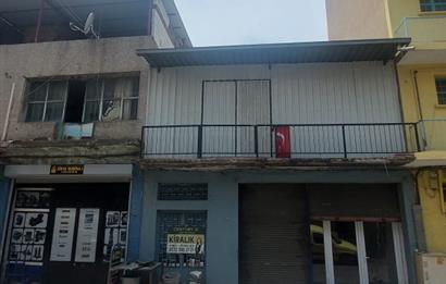 İzmir 1. Sanayi Sitesi'nde Kiralık Dükkan