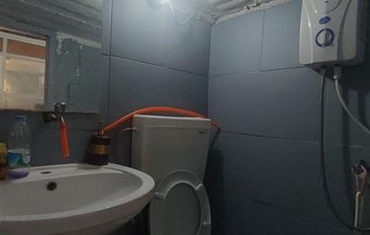 İzmir 1. Sanayi Sitesi'nde Kiralık Dükkan