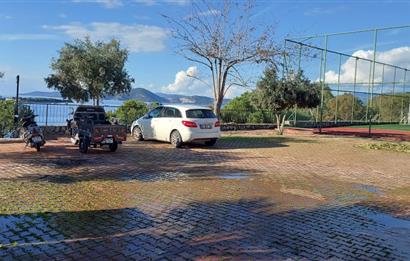 Bodrum-Adabükü'nde özel plajlı yaz dönemi kiralık dubleks daire