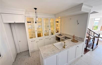 Çatalca Yalıköy Doğa Evleri'nde Yenilenmiş Villa