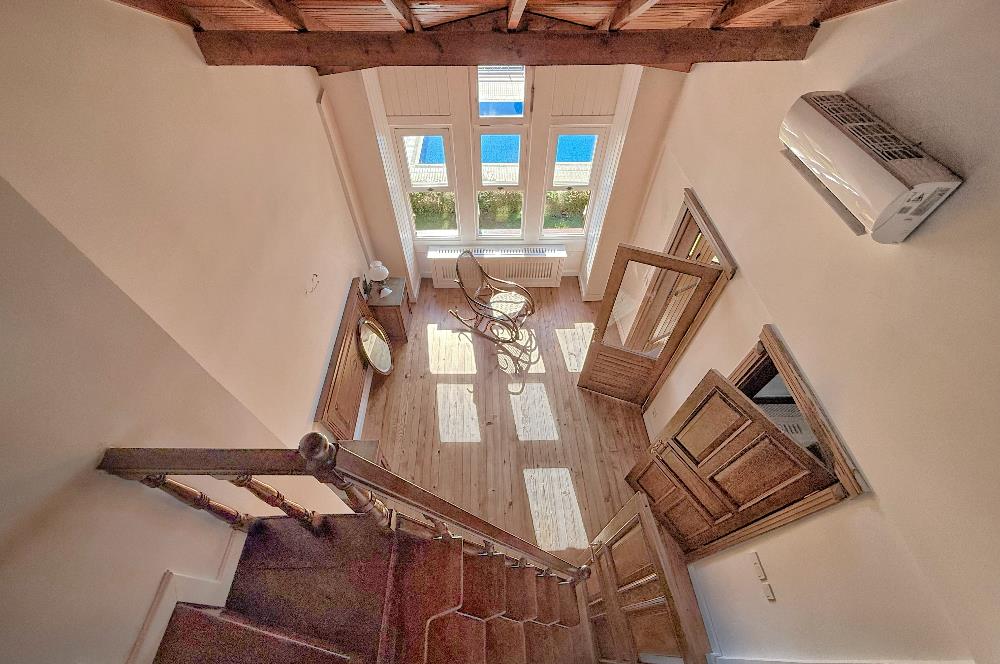 Çatalca Yalıköy Doğa Evleri'nde Yenilenmiş Villa