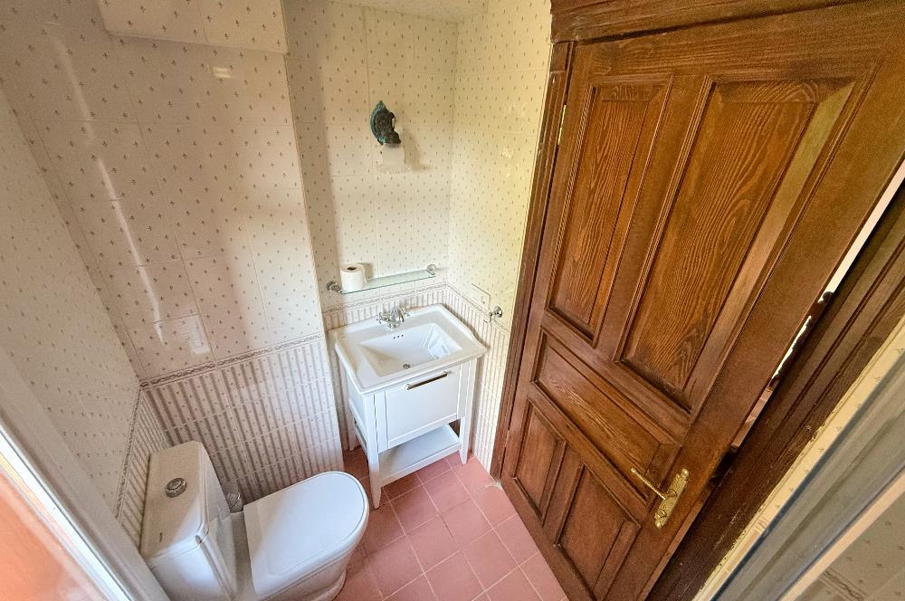 Çatalca Yalıköy Doğa Evleri'nde Yenilenmiş Villa