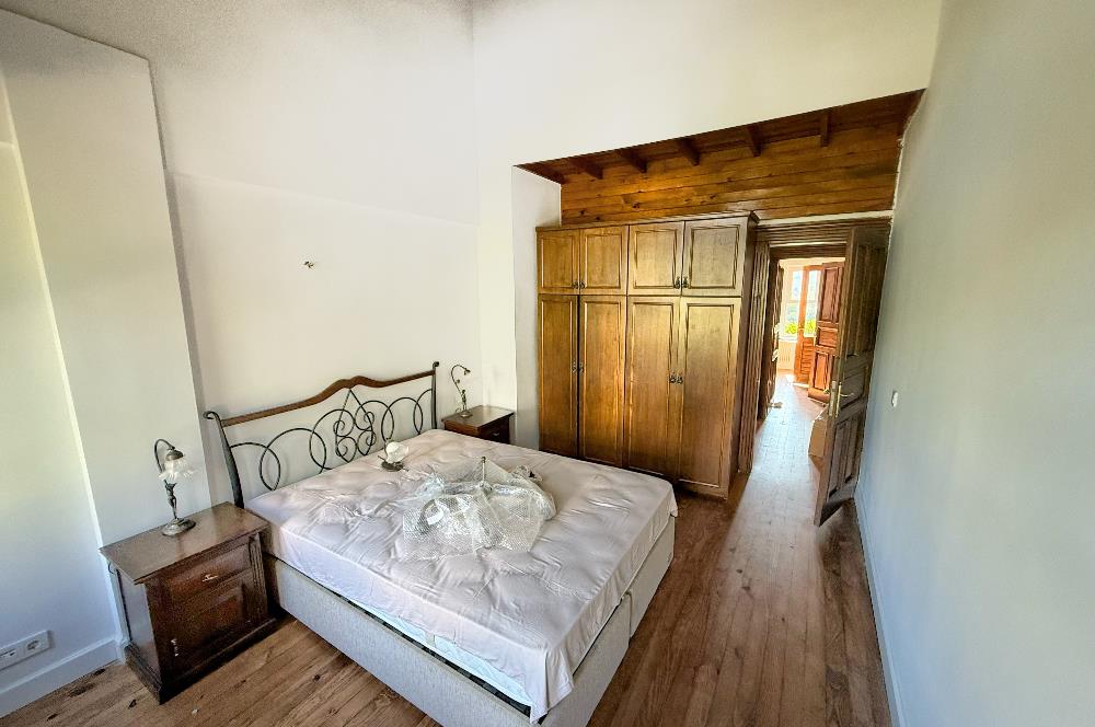 Çatalca Yalıköy Doğa Evleri'nde Yenilenmiş Villa