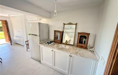 Çatalca Yalıköy Doğa Evleri'nde Yenilenmiş Villa