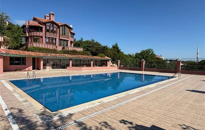 Çatalca Yalıköy Doğa Evleri'nde Yenilenmiş Villa