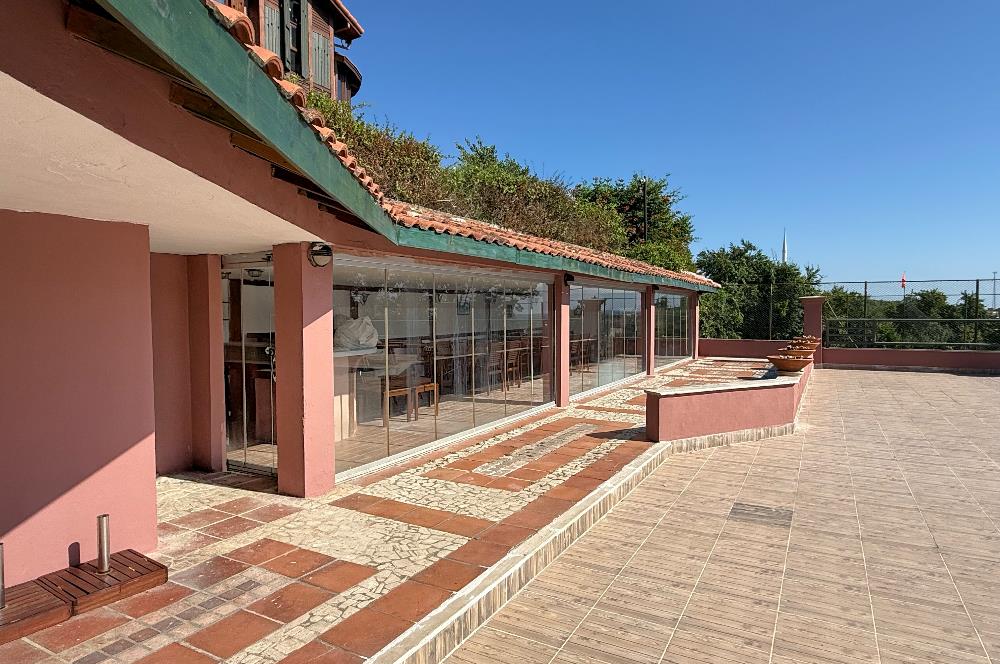 Çatalca Yalıköy Doğa Evleri'nde Yenilenmiş Villa