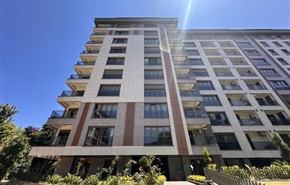 KOŞUYOLU VALİDEBAĞ SİTESİ YÜKSEK KATTA 3+1 BALKONLU SIFIR DAİRE