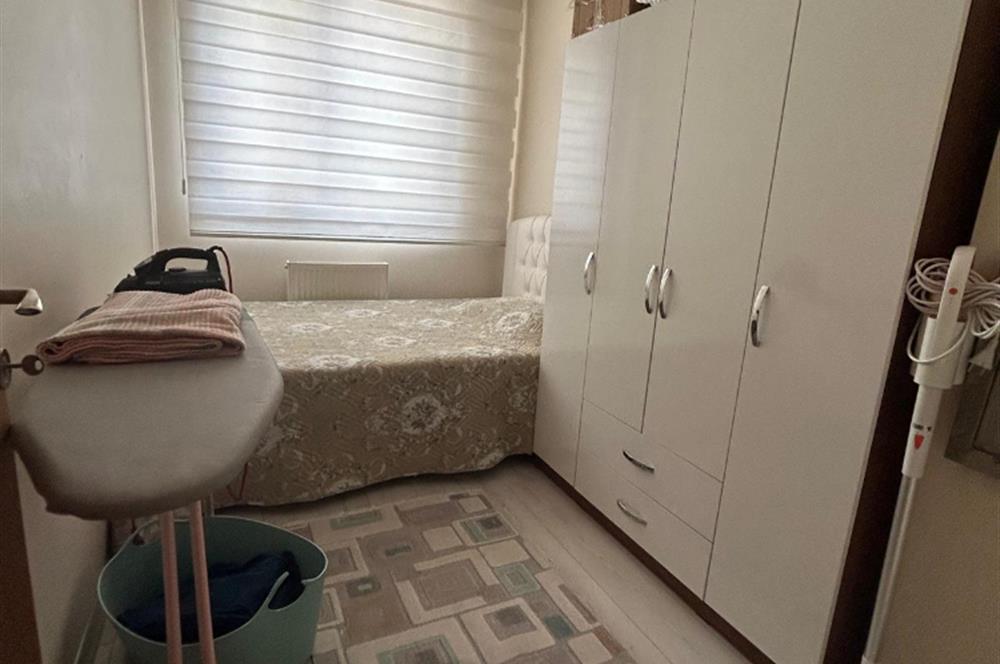 KOZYATAĞI SARIKANARYA SOKAK METROYA YAKIN 3+1 EBEVEYN BANYOLU