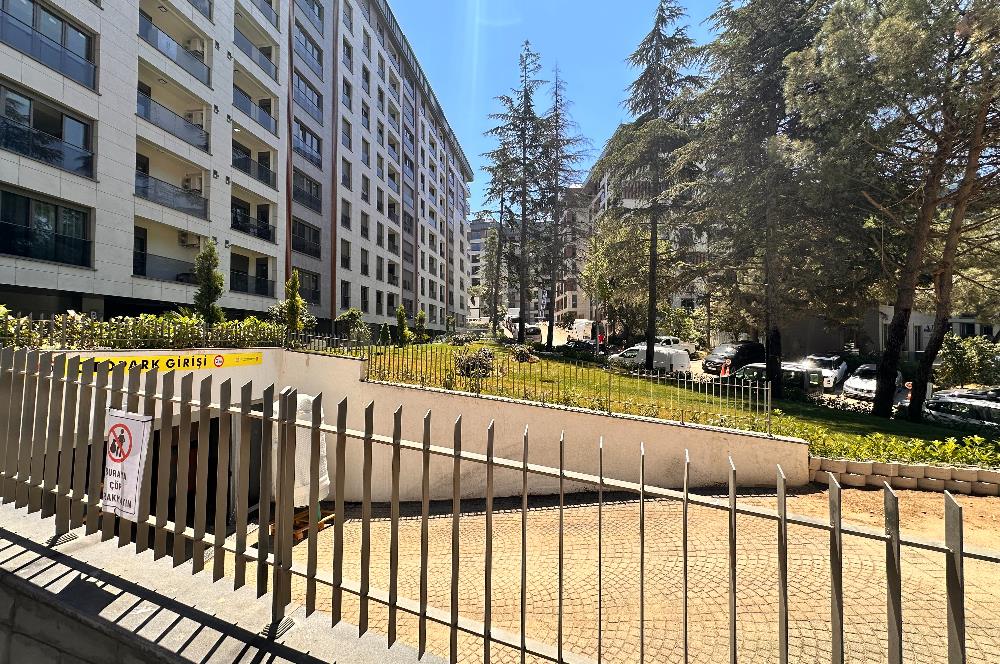 KOŞUYOLU VALİDEBAĞ SİTESİ YÜKSEK KATTA 3+1 BALKONLU SIFIR DAİRE