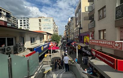 Bayraklı Sevgi Yolu'nda satılık dükkan