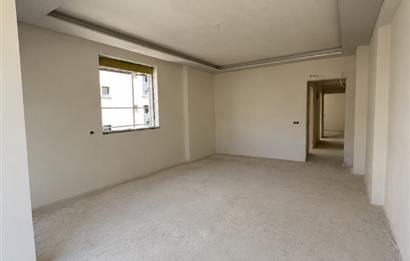 KOZYATAĞIN'DA SATILIK AĞUSTOS TESLİM 2+1 DAİRE