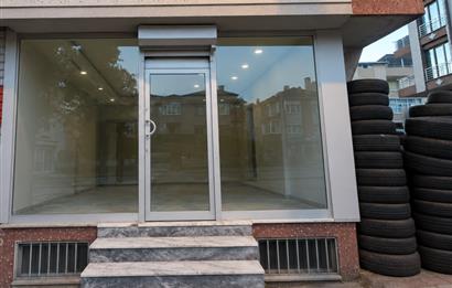 Adem Yavuz Mahallesi'nde Köşe Konumda Cadde Üzeri Kiralık Dükkan
