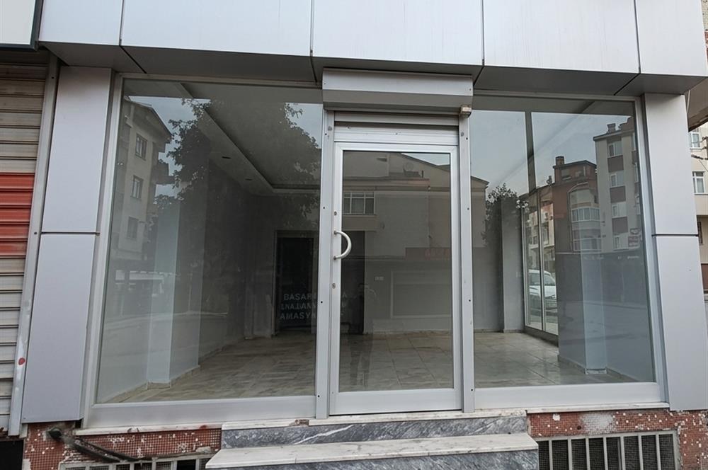 Adem Yavuz Mahallesi'nde Köşe Konumda Cadde Üzeri Kiralık Dükkan