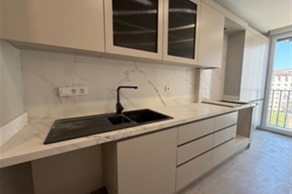BOSTANCI’DA 2+1 75 M2 NET SATILIK DAİRE