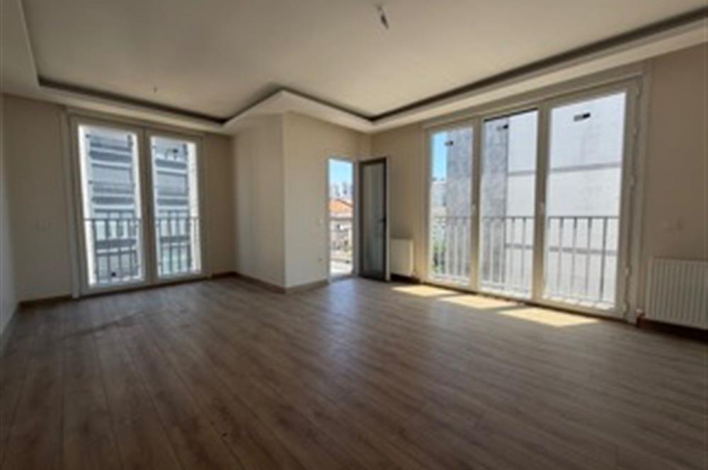 BOSTANCI’DA 2+1 SATILIK DAİRE