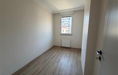 BOSTANCI’DA 2+1 SATILIK DAİRE