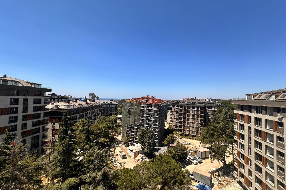 KOŞUYOLU VALİDEBAĞ SİTESİ YÜKSEK KATTA 3+1 BALKONLU SIFIR DAİRE