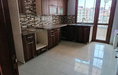 CENTURY 21 UZMAN DAN YOMRA DA SİTE İÇİ KİRALIK DAİRE